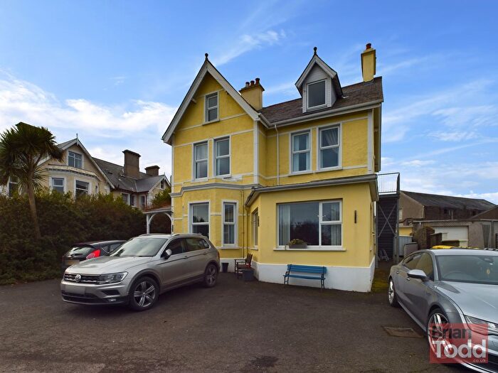 12 Bedroom Detached House For Sale In Glenarm Road, Larne, BT40