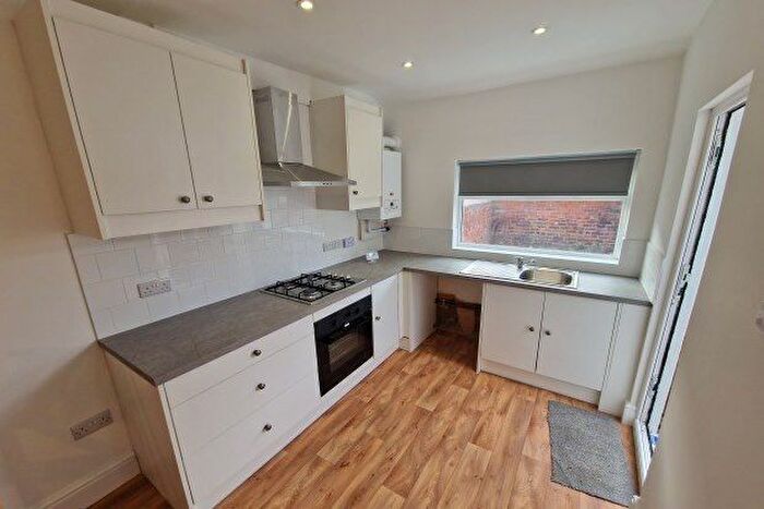 2 Bedroom Terraced House To Rent In Lowthorpe Street, Manchester, M14