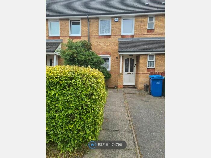 3 Bedroom Terraced House To Rent In Collett Road, London, SE16