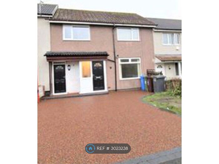 3 Bedroom Terraced House To Rent In Fields Farm Road, Hyde, SK14