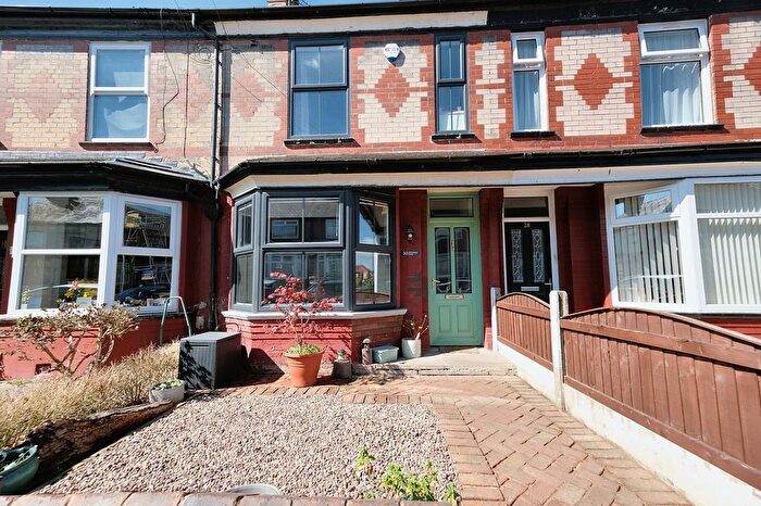 3 Bedroom Terraced House For Sale In Winchester Road, Salford, M6