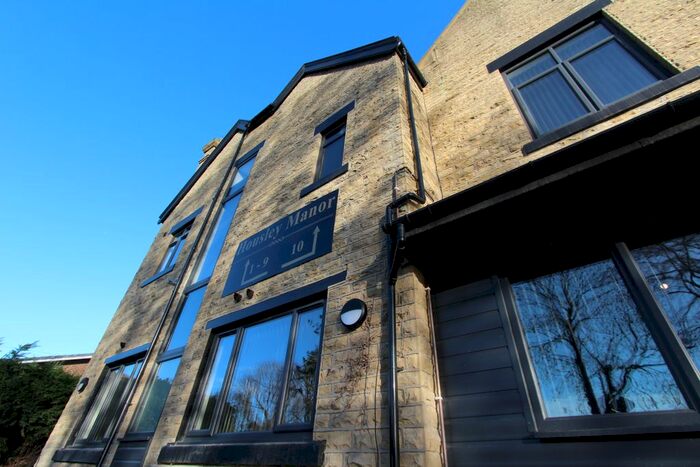 2 Bedroom Flat To Rent In Housley Lane, Chapeltown, Sheffield, S35