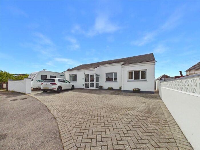 3 Bedroom Bungalow For Sale In Dipper Close, Kilkhampton, Cornwall, EX23
