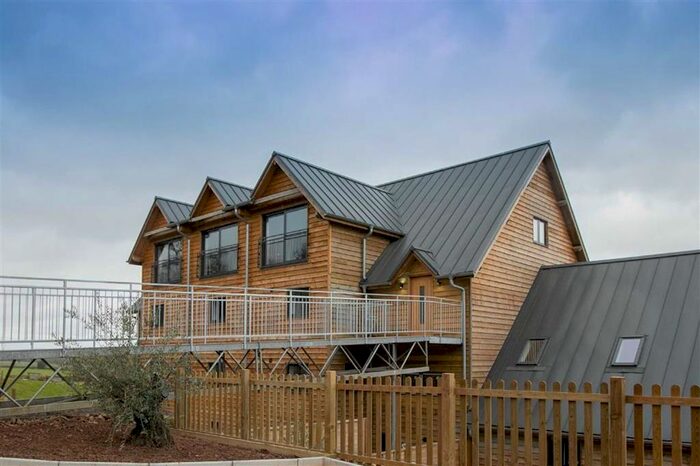 2 Bedroom Flat For Sale In Foy, Ross-On-Wye, HR9