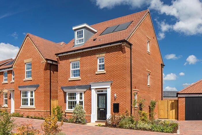 4 Bedroom Detached House For Sale In Galena Drive, Glenvale Park, Wellingborough, NN8