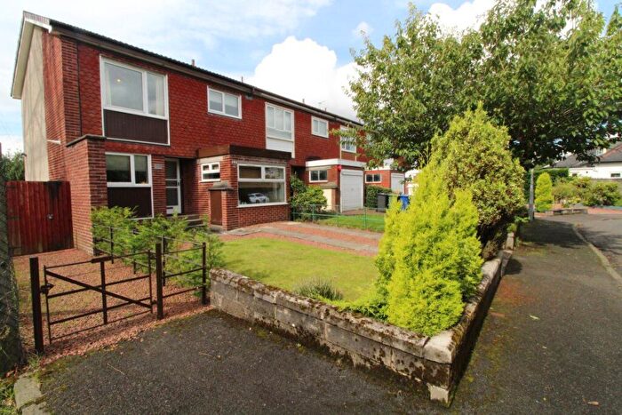 3 Bedroom House To Rent In Ralston Avenue, Glasgow, PA1