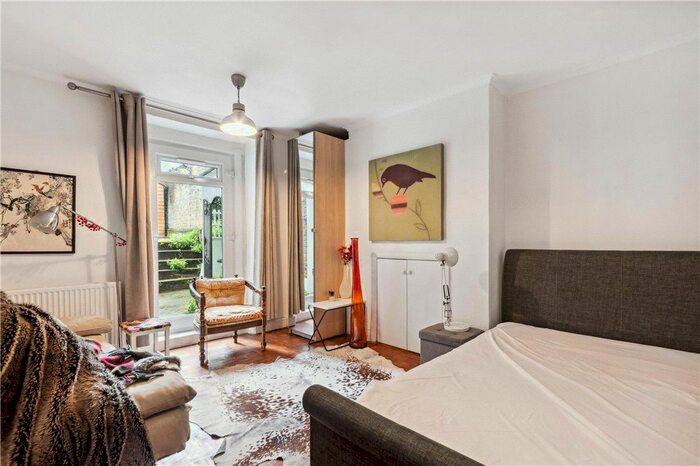 1 Bedroom Flat To Rent In Old Brompton Road, London, Chelsea, SW5