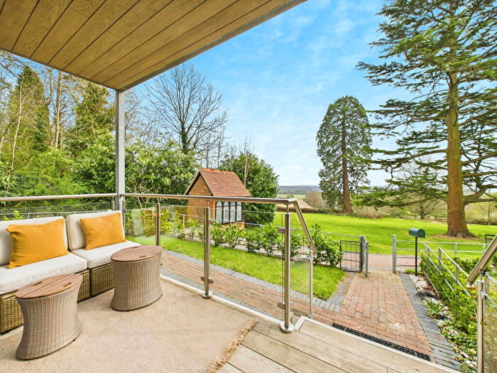 2 Bedroom Flat For Sale In The Pavilion, Langhurstwood Road, RH12