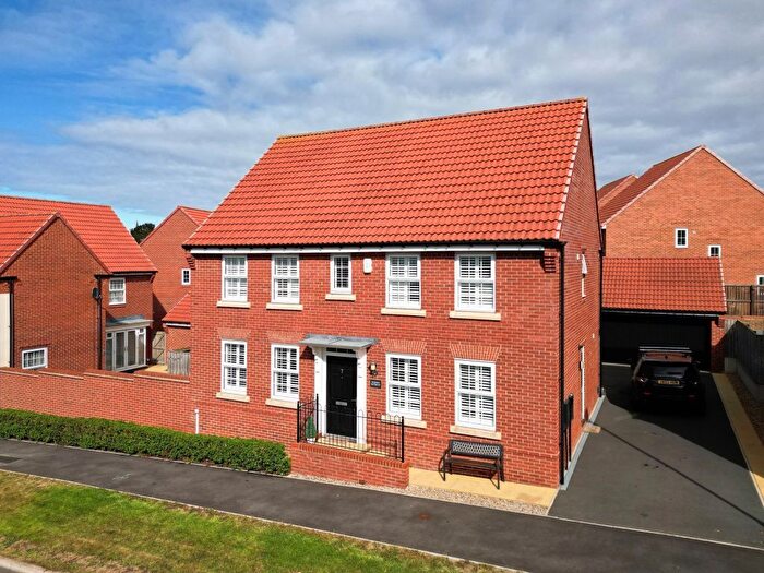4 Bedroom Detached House For Sale In Cormorant Road, Whitby, YO22