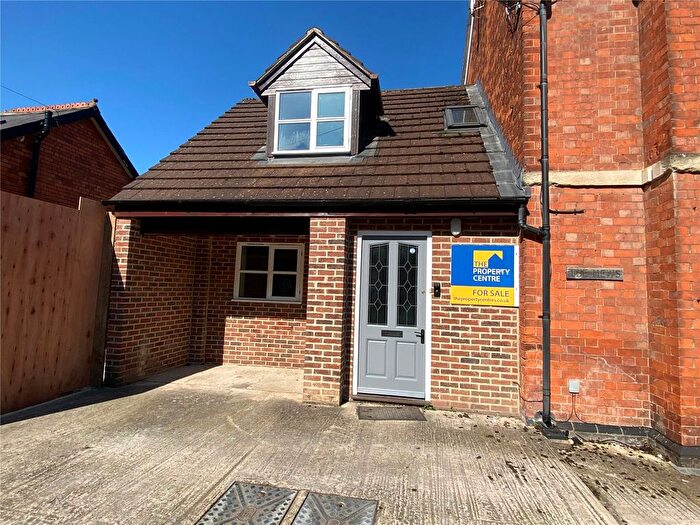 2 Bedroom Detached House For Sale In Lansdown, Stroud, Gloucestershire, GL5