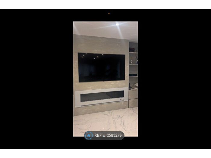 4 Bedroom Detached House To Rent In Safety Bay Close, Rochester, ME1