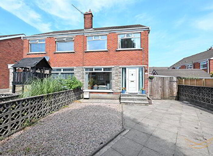 3 Bedroom Semi-Detached House For Sale In Sandyknowes Gardens, Newtownabbey, BT36