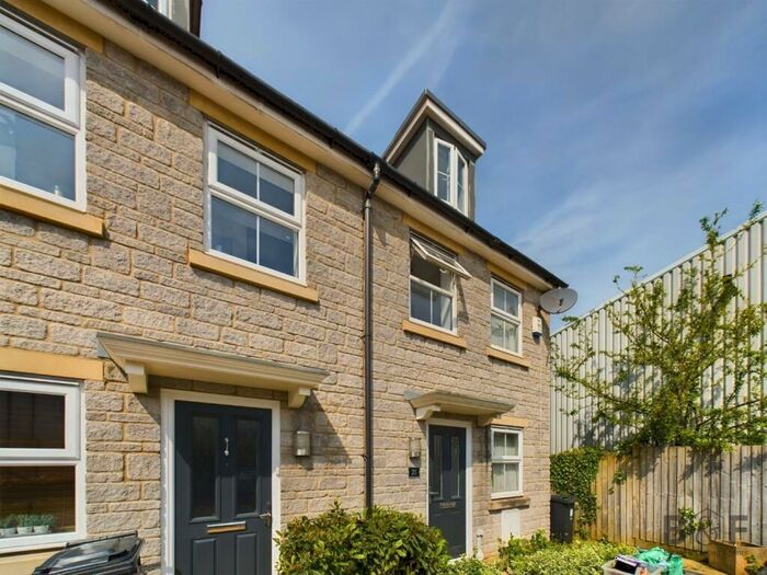 3 Bedroom End Of Terrace House To Rent In Morley Place, Staple Hill, Bristol, BS16