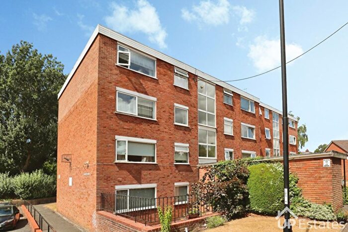 2 Bedroom Flat To Rent In Bankside Close, Coventry, CV3