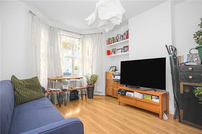 1 Bedroom Flat To Rent In Danbrook Road, Streatham, SW16
