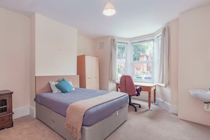 7 Bedroom Terraced House To Rent In Iffley Road, East Oxford, OX4