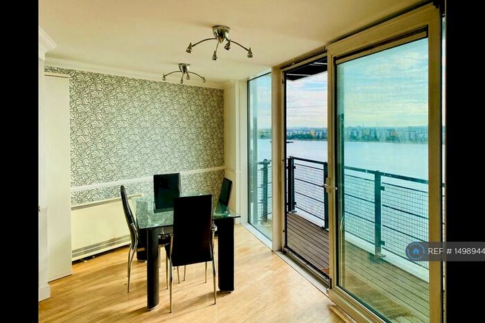 2 Bedroom Flat To Rent In Sunderland Point, London, E16