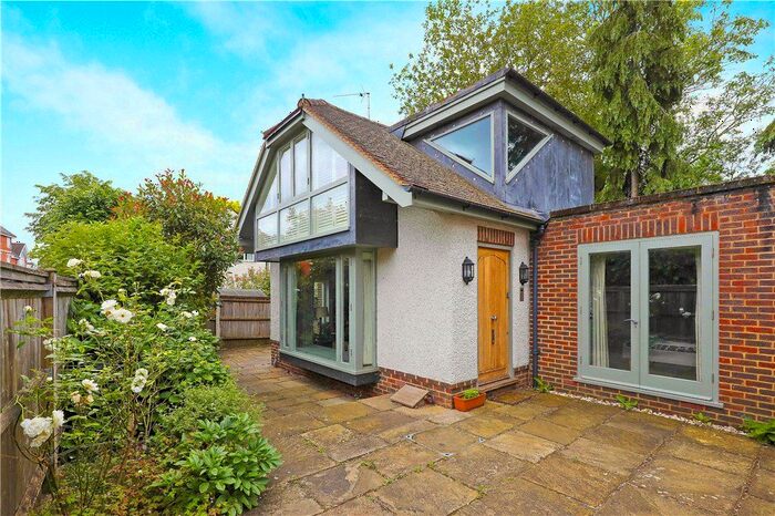 2 Bedroom Detached House To Rent In Arterberry Road, Wimbledon, SW20