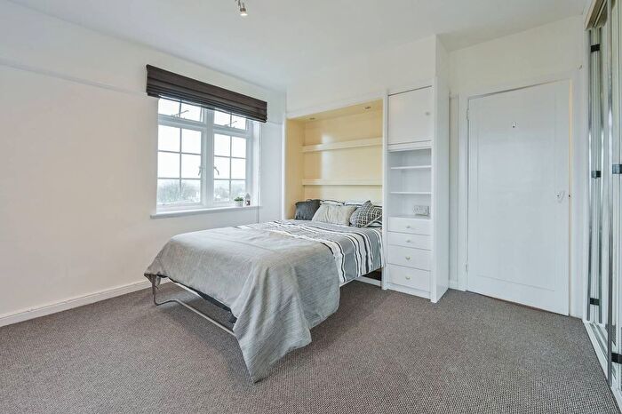 Studio To Rent In Abbey Road, St John's Wood, London, NW8