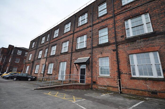 2 Bedroom Flat To Rent In Railway Terrace, Derby, Derbyshire, DE1