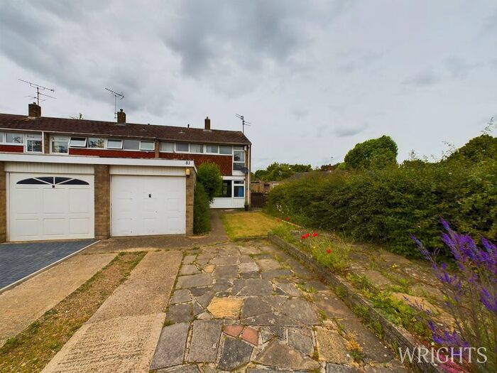 3 Bedroom End Of Terrace House To Rent In Herns Lane, Welwyn Garden City, AL7