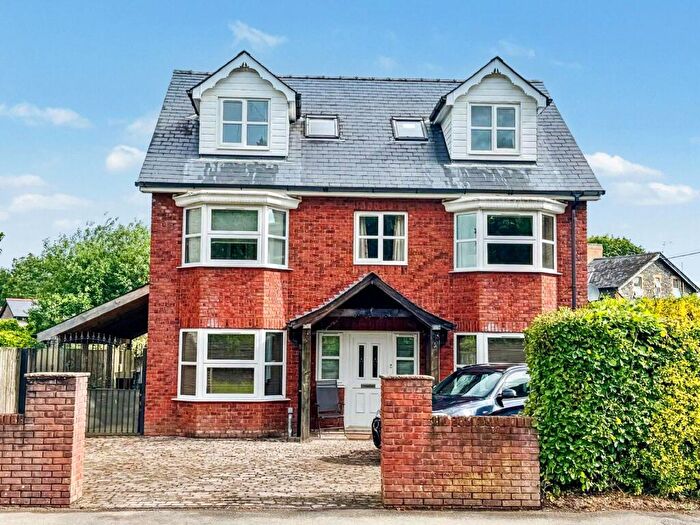 5 Bedroom Detached House For Sale In Garth Road, Builth Wells, Powys, LD2