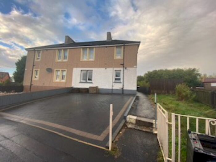 2 Bedroom End Of Terrace House To Rent In Bent Crescent, Uddingston, G71