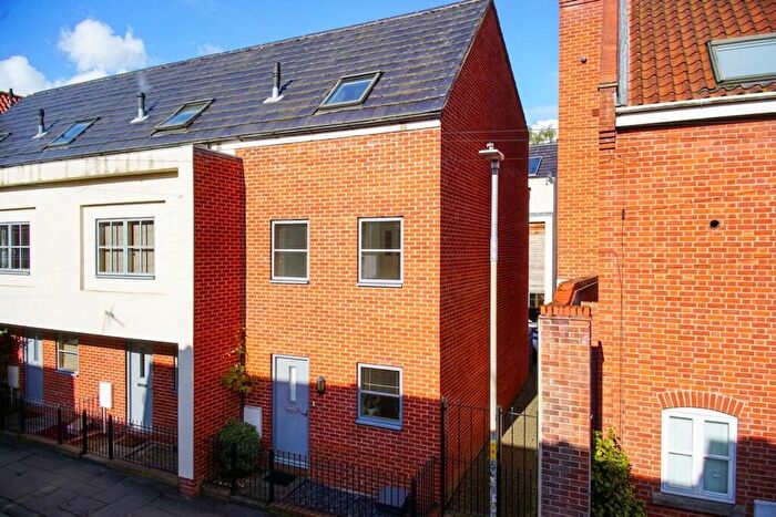 3 Bedroom End Of Terrace House For Sale In St. Georges Street, Norwich, NR3