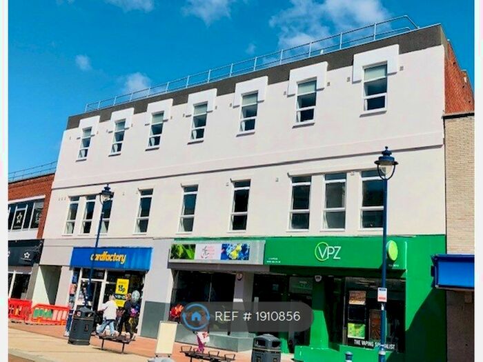 2 Bedroom Flat To Rent In Minnitt Road, Gosport, PO12
