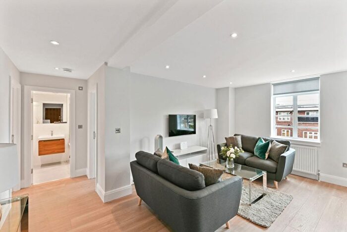 2 Bedroom Flat For Sale In Sloane Avenue, Chelsea, SW3