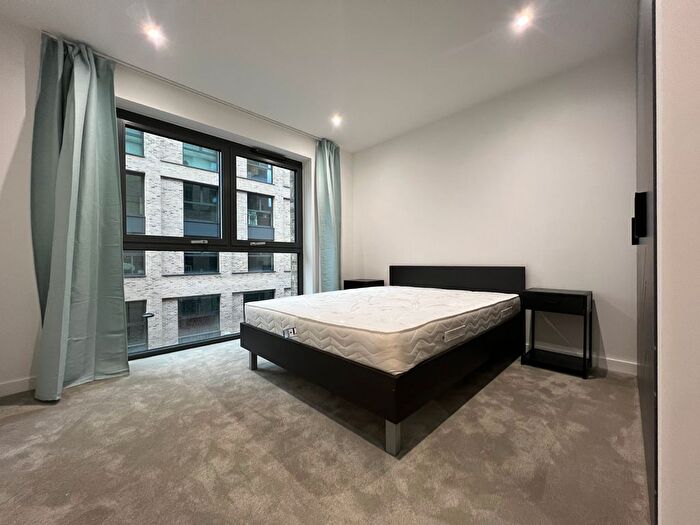 1 Bedroom Flat To Rent In , N4