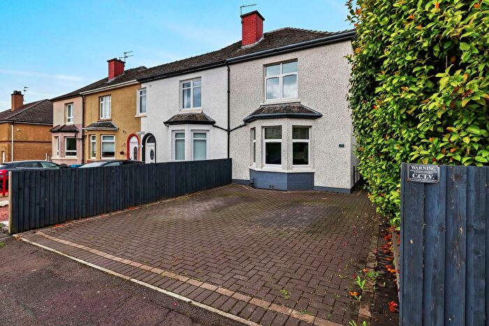 2 Bedroom End Terrace House For Sale In Kingsland Drive, Cardonald, G52