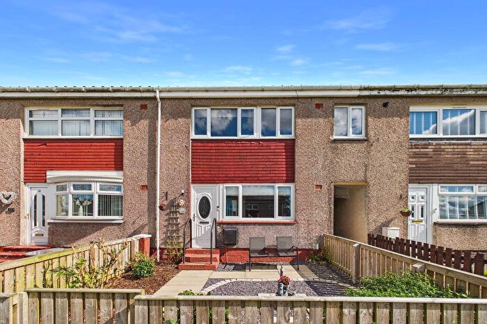 3 Bedroom Terraced House For Sale In Beechmount Court, Shotts, ML7
