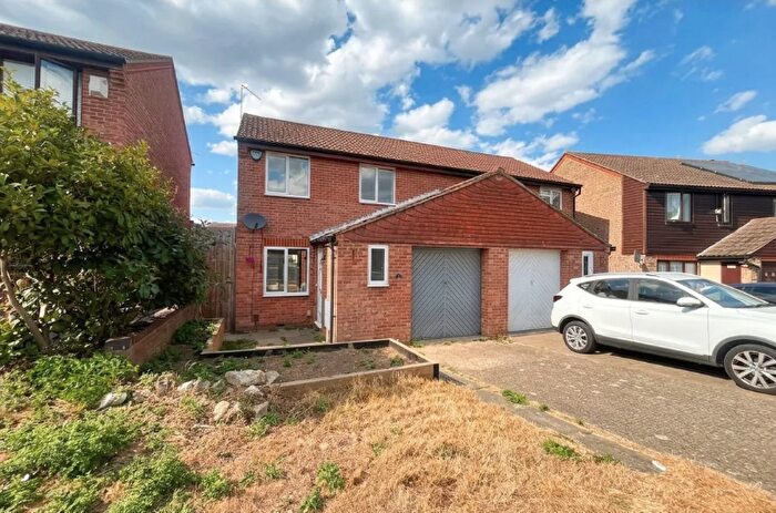 3 Bedroom House For Sale In Flood Hatch, Maidstone, ME15