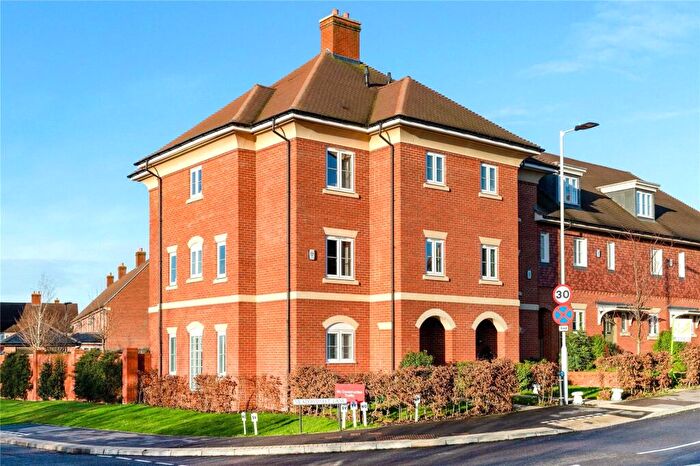 4 Bedroom Town House For Sale In Meadowsweet Lane, Warfield, Bracknell, Berkshire, RG42