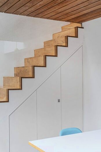 3 Bedroom Property To Rent In Brownlow Road, London Fields, London, E8