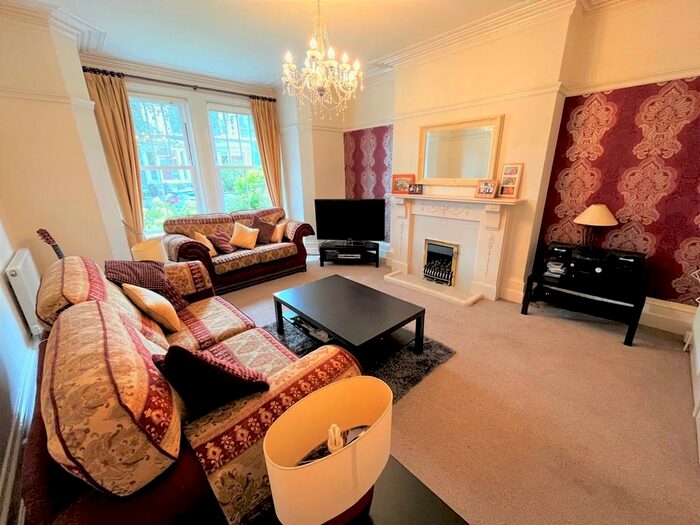 2 Bedroom Ground Flat To Rent In Victoria Road, Fulwood, Preston, PR2