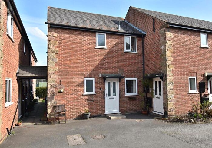 1 Bedroom Apartment For Sale In Village Court, Duffield, Belper, Derbyshire, DE56
