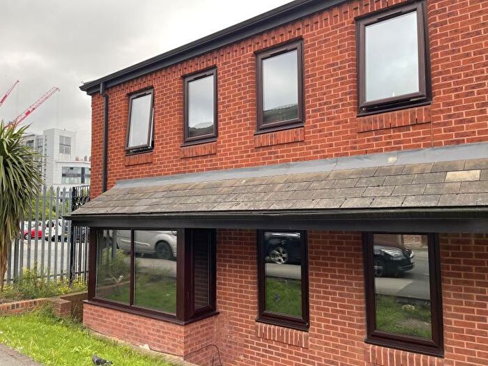 1 Bedroom Apartment To Rent In Brunswick Court, Leeds City Centre, LS2