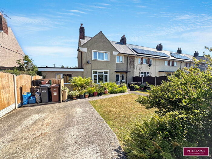 4 Bedroom Semi-Detached House For Sale In Y Dreflan, Mostyn, Flintshire, CH8