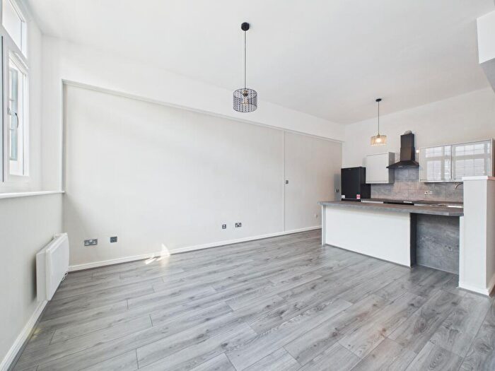 2 Bedroom Flat To Rent In Hatton Garden, Liverpool, L3