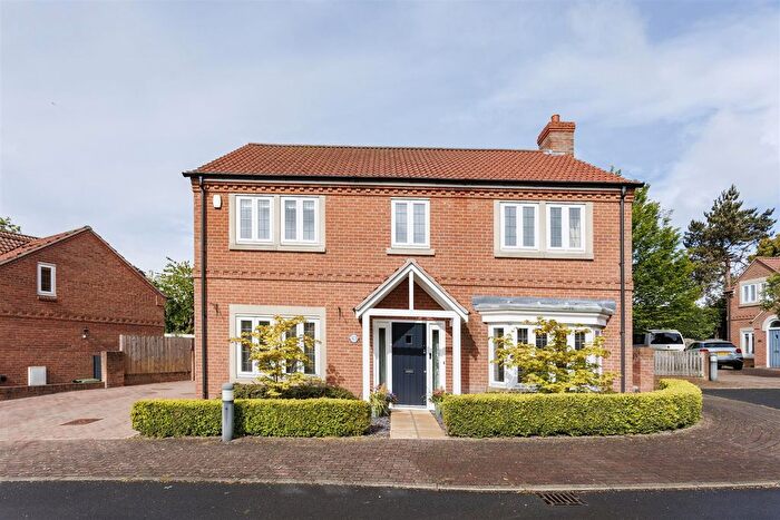 4 Bedroom Detached House For Sale In Ainsty Garth, Appleton Roebuck, York, YO23