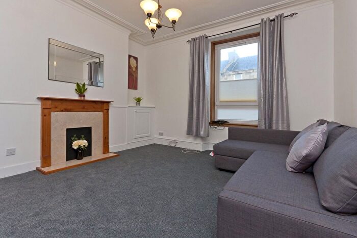 1 Bedroom Flat To Rent In Summerfield Terrace, City Centre, Aberdeen, AB24