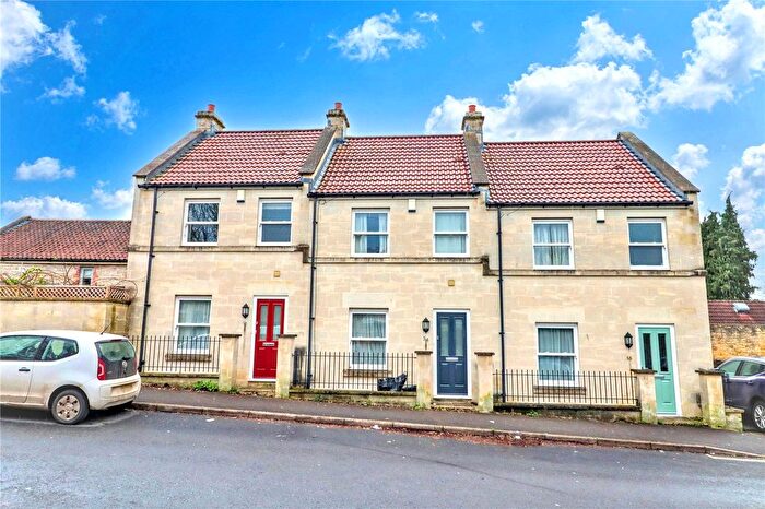 3 Bedroom Terraced House For Sale In Landseer Road, Bath, BA2