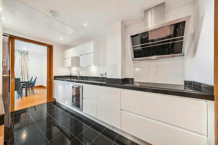 3 Bedroom Apartment To Rent In Winchester Road, London, NW3