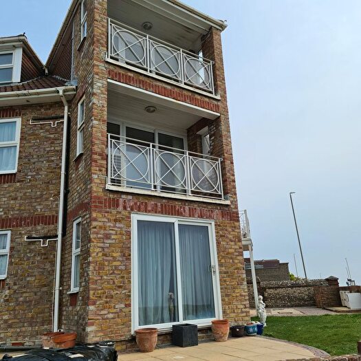 3 Bedroom Maisonette To Rent In Frederick House, Little Crescent, Rottingdean, Brighton, BN2