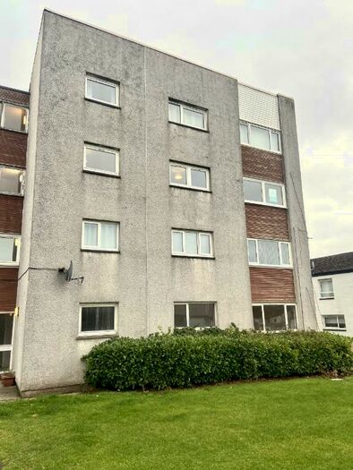 2 Bedroom Flat To Rent In Juniper Avenue, East Kilbride, South Lanarkshire, G75