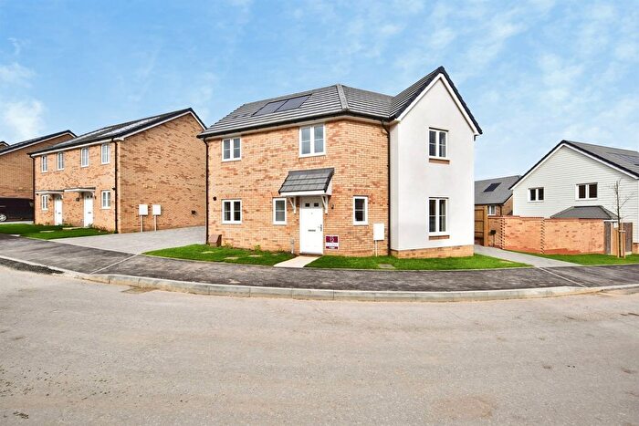 3 Bedroom Detached House For Sale In Chestnut Grove, Borden, Sittingbourne, ME9