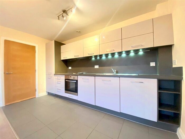 2 Bedroom Flat To Rent In Imogen House, Ashville Way, Wokingham, Berkshire RG41
