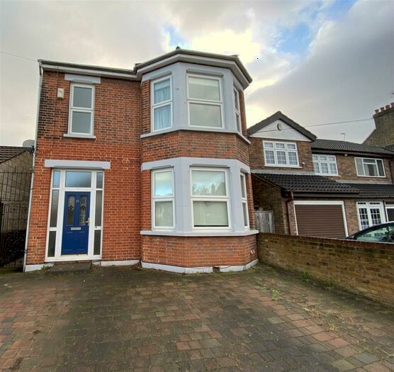 4 Bedroom Semi-Detached House To Rent In St. James's Road, Gravesend, DA11